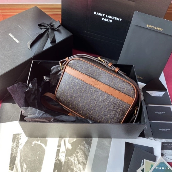 LE CAMERA YSL BAG MONOGRAMME 0819